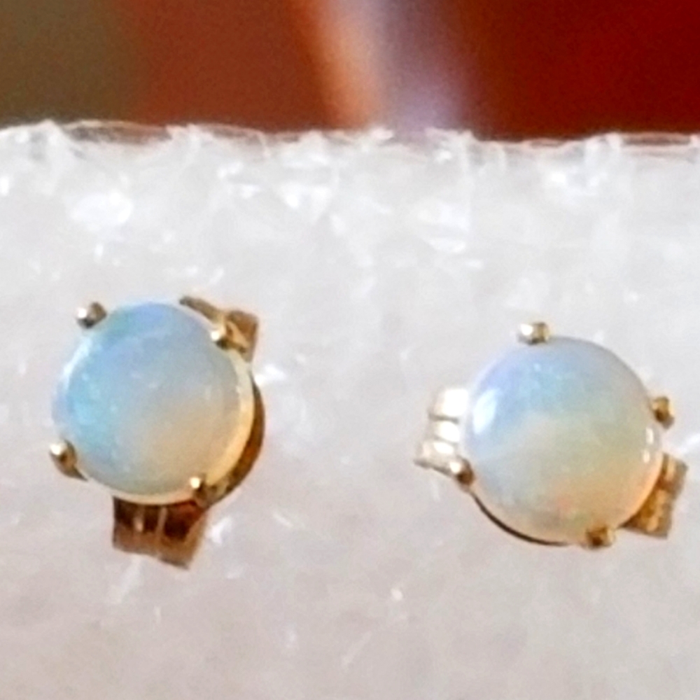 10K Gold Opal Stud Earrings - Picture 2 of 6